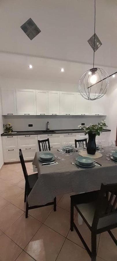 Tenuta Ferrari Cortile Luaran gambar